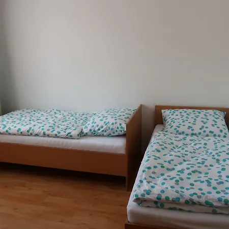 Apartman 819
